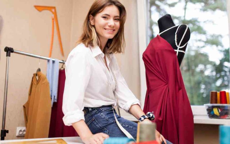 How To Become An Fashion Designer From Scratch!
