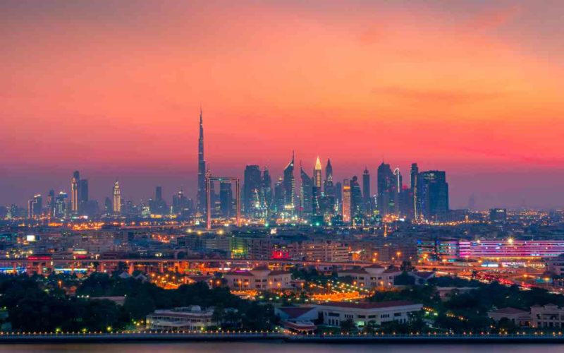 Experience the Ultimate Dubai Bucket List – 25 Incredible Things to Do and See in the City of Dreams!