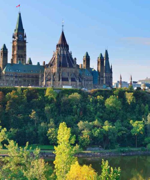Ottawa Uncovered: 7 Unforgettable Things to Do and See in Canada’s Charming Capital City!
