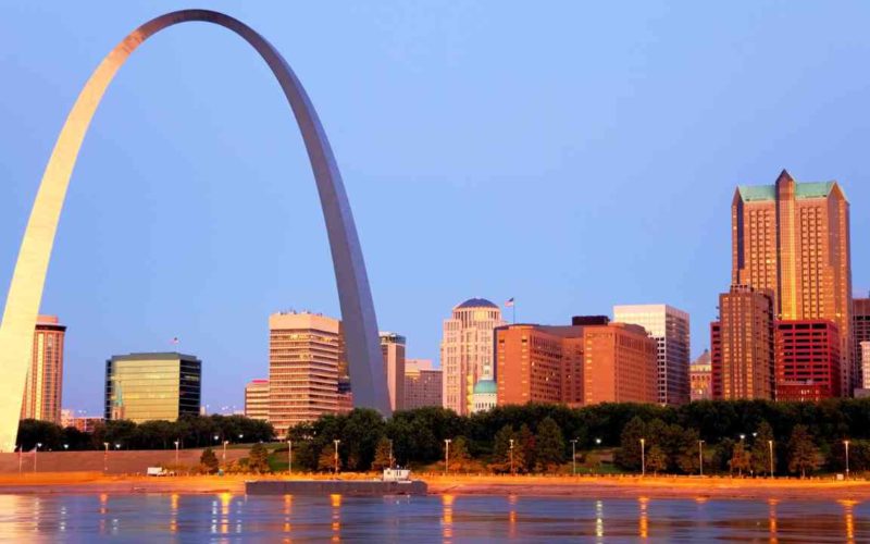 Unlocking the Hidden Gems of St. Louis: 12 Incredible Things to Do and See for an Unforgettable Experience!