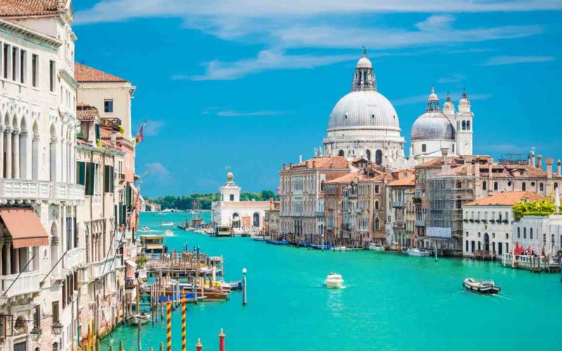 Step Into a Fairytale: 20 Enchanting Things to Do in Venice That Will Make You Fall in Love All Over Again!