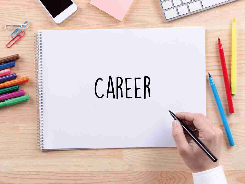 Provide Career Counselling to College Students