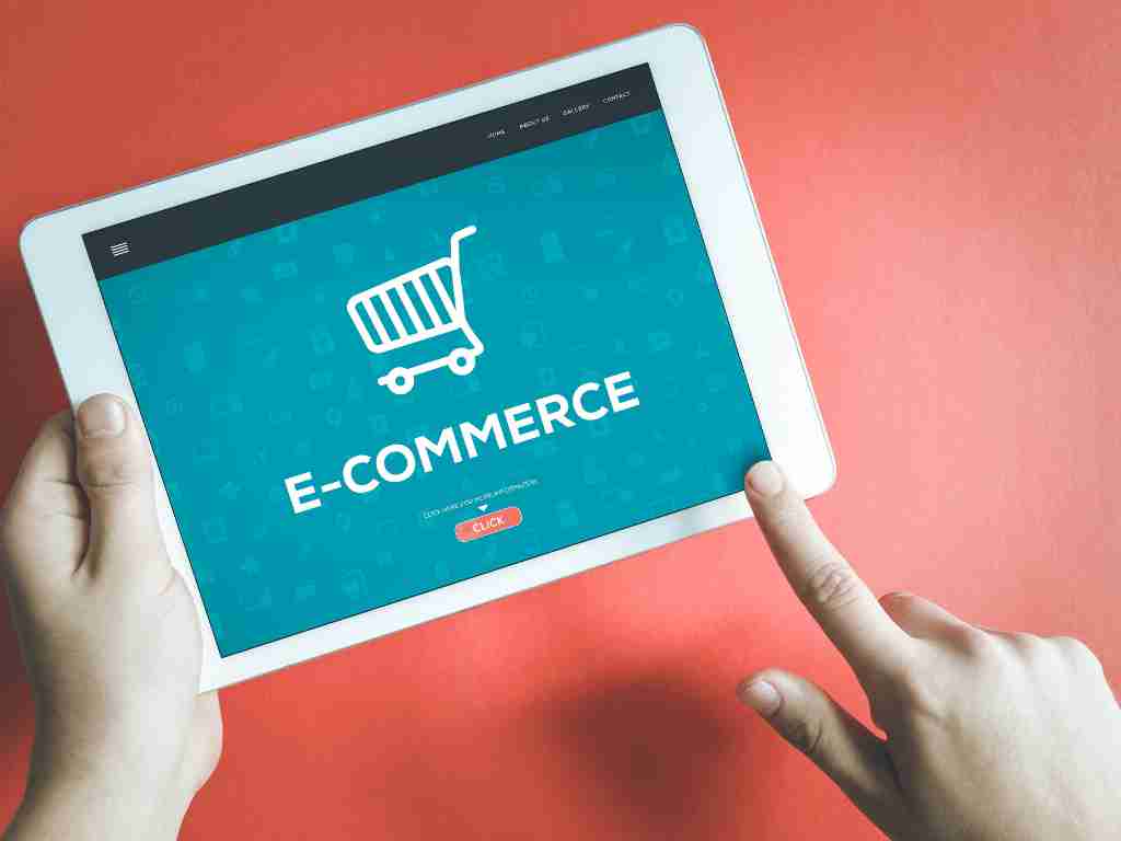b2c is a type of ecommerce that stands for
