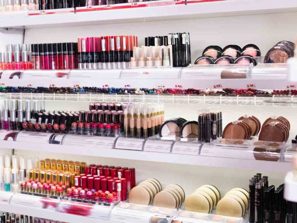 What is Cosmetic Business