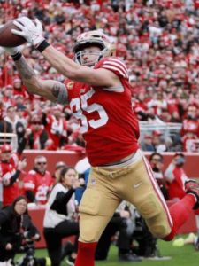 49ers' George Kittle Makes Incredible Catch