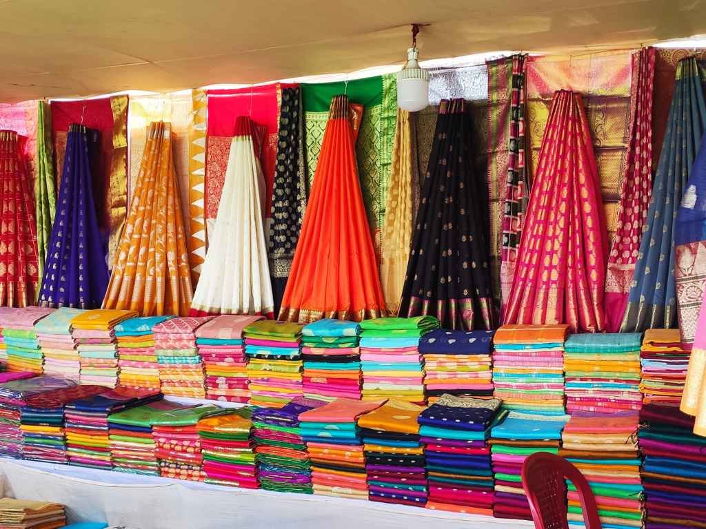Best Platforms to Sell Sarees Online