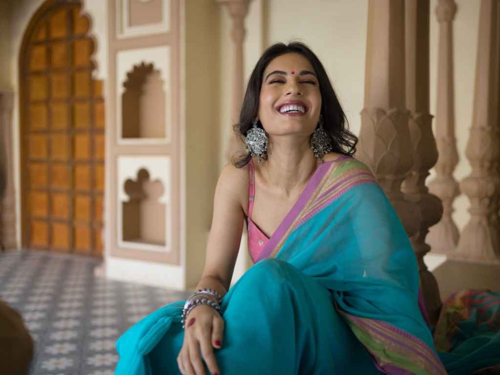 5 Reasons to Start a Saree Business in India