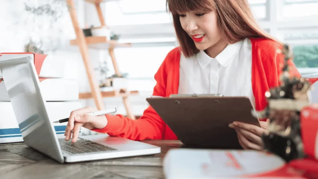 How to Calculate Storage Fees for Amazon FBA in the UK?